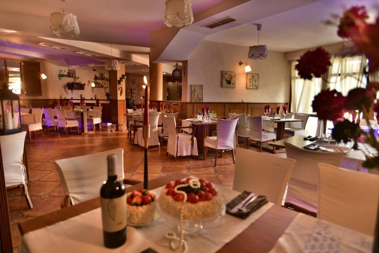 Mountain Boutique Family Hotel Девін Екстер'єр фото