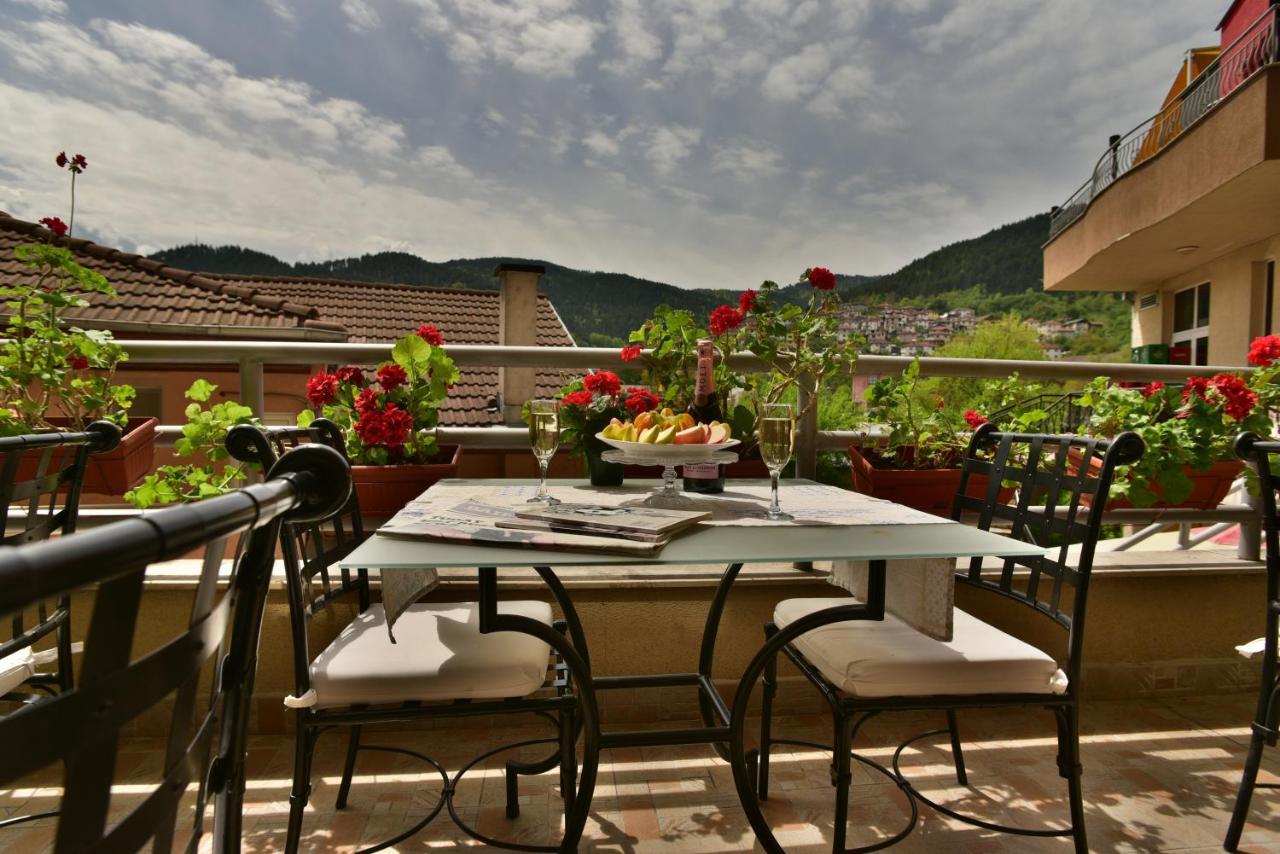 Mountain Boutique Family Hotel Девін Екстер'єр фото