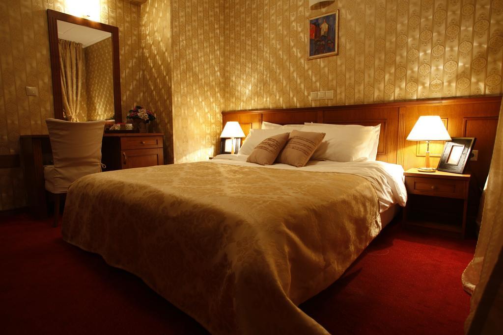 Mountain Boutique Family Hotel Девін Номер фото